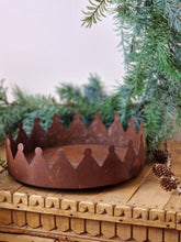 Load image into Gallery viewer, Metal Rusted Crown Tray/Dish
