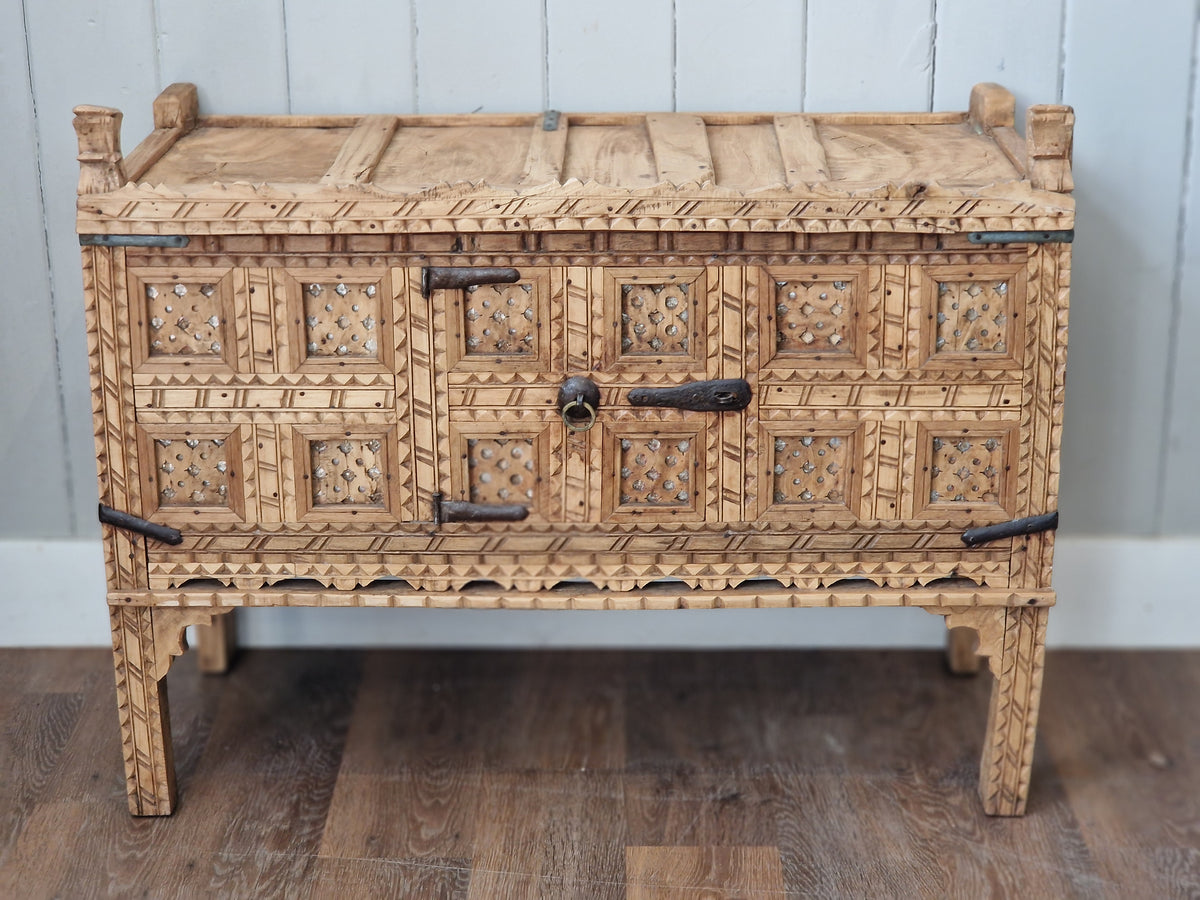 Indian Dhamichiya Chest