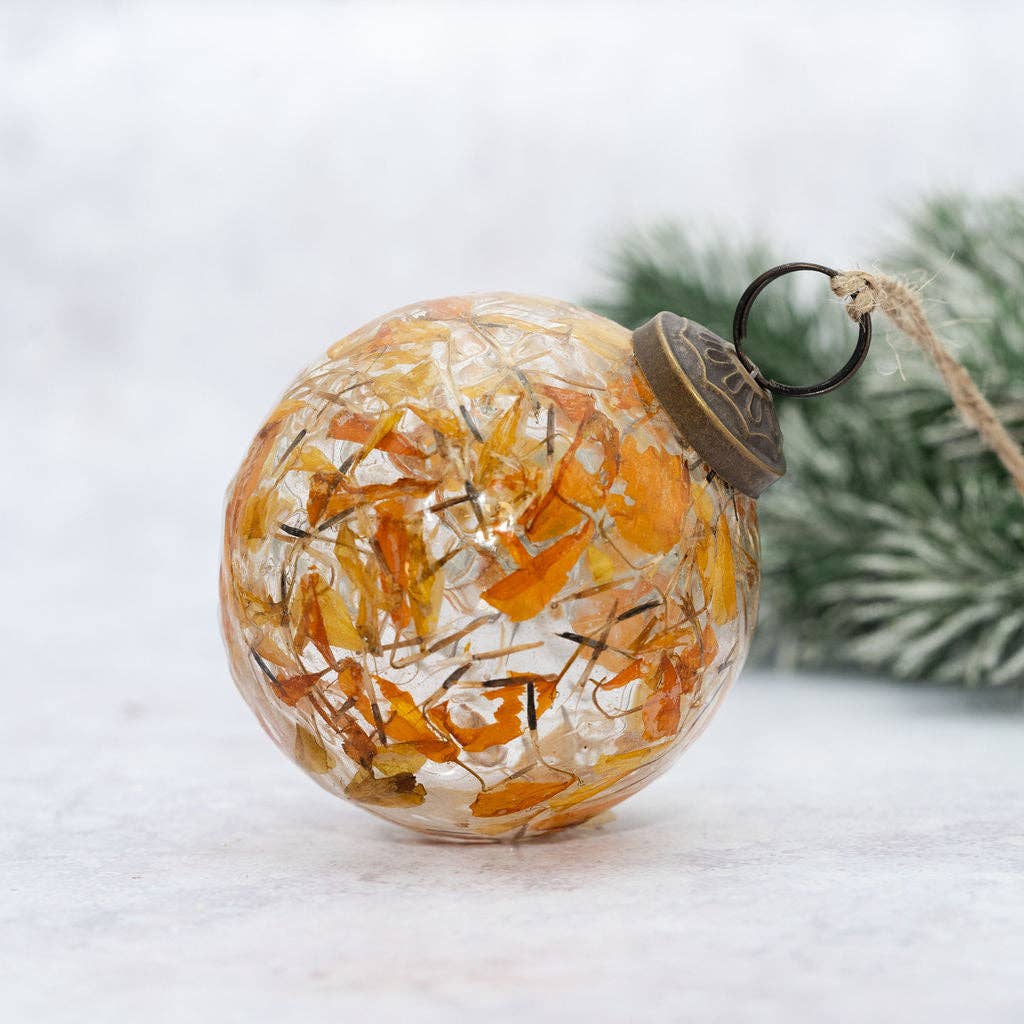 Baubles & Hanging Decorations