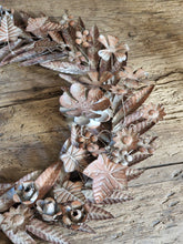 Load image into Gallery viewer, Rustic Floral &amp; Ivy Metal Wreath
