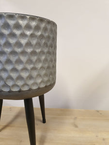 Hammered Galvanised Metal Pot Cover With legs