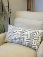 Load image into Gallery viewer, Block Printed Geometric Patterned Cushion
